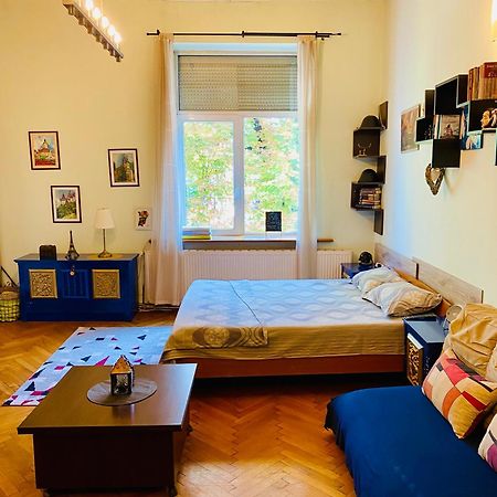 Central 2 Bedrooms Apartment Брашов Экстерьер фото